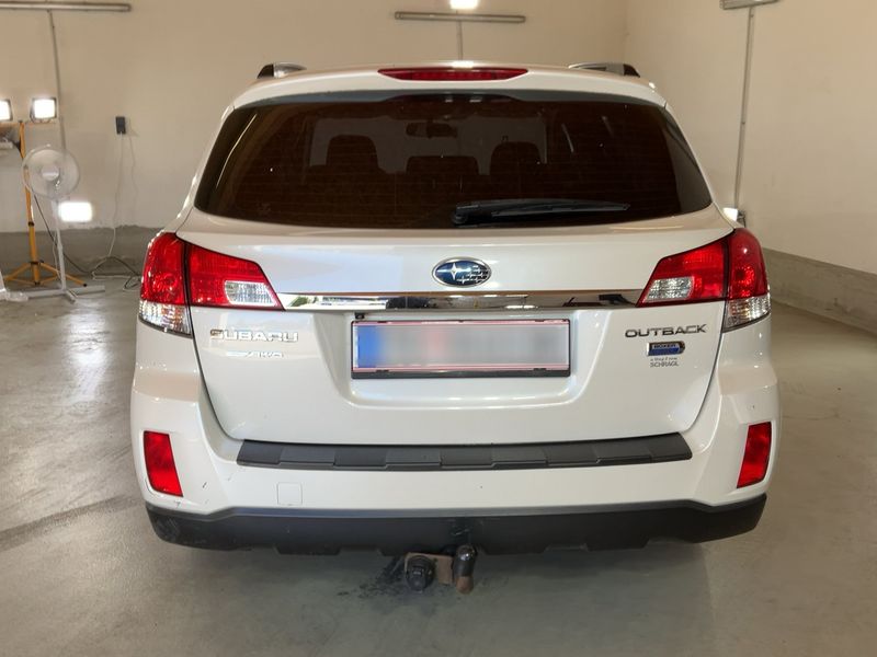Subaru Legacy 2.0 Diesel Outback Active — zdjęcie 5