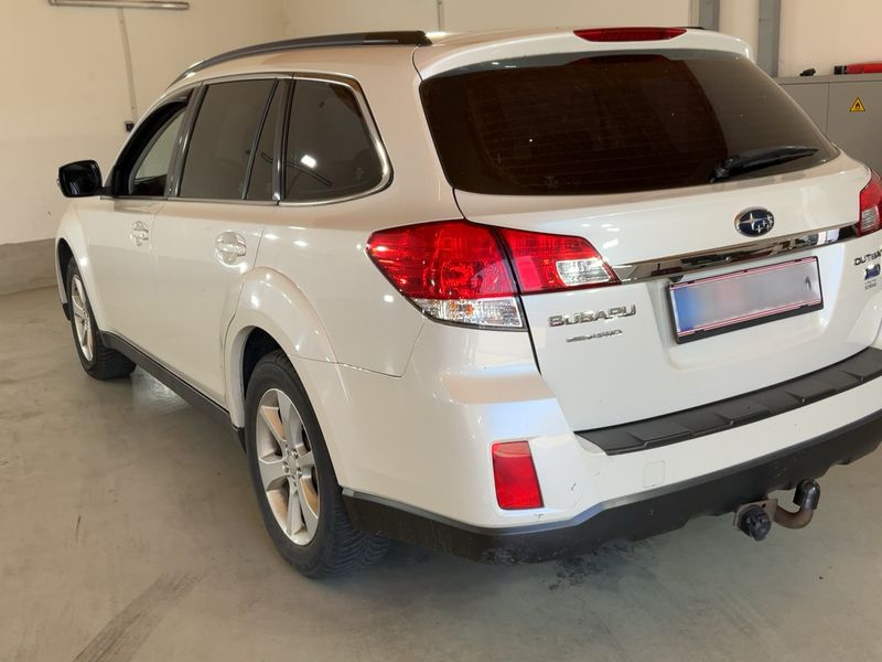 Subaru Legacy 2.0 Diesel Outback Active — zdjęcie 3