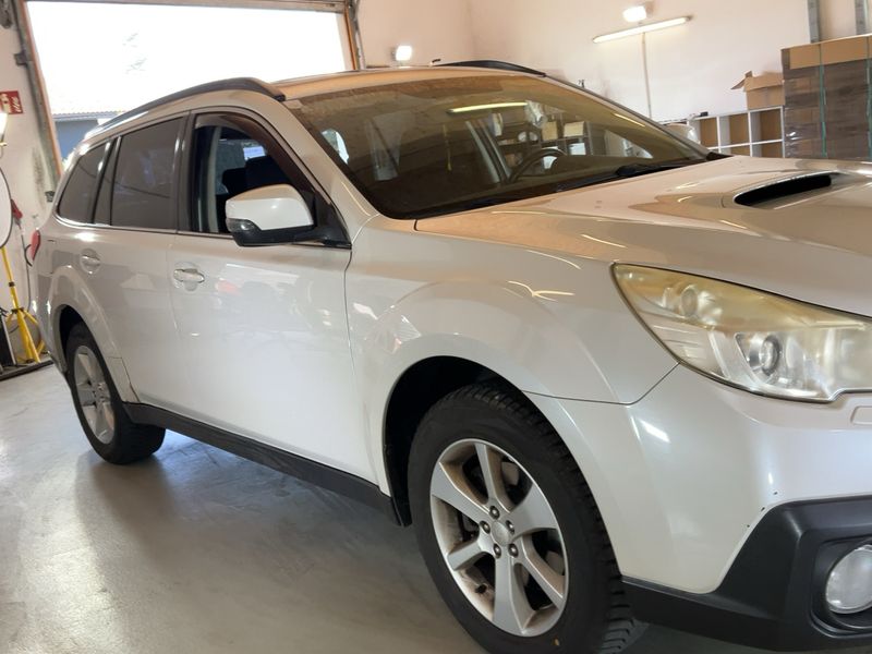 Subaru Legacy 2.0 Diesel Outback Active — zdjęcie 8