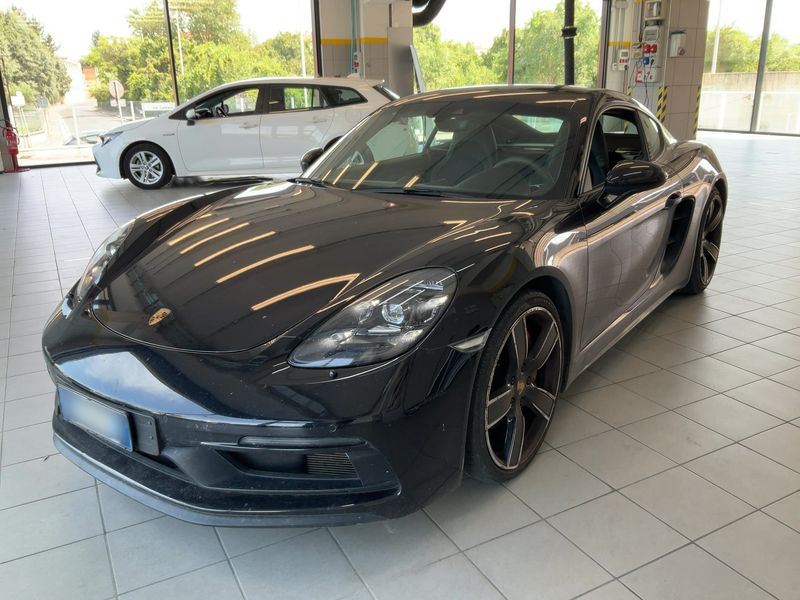 Porsche 718 Cayman GTS