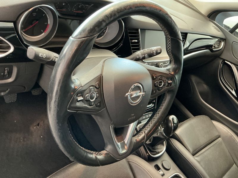Opel Astra 1.6 CDTI Innovation Start&Stop 2016 – снимка 43