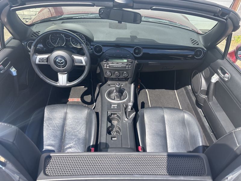 Mazda MX-5 1.8 Energy — zdjęcie 11