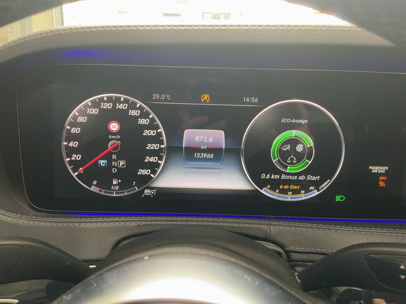 Mercedes-Benz S-Klasse S 560 4Matic AMG Line — zdjęcie 13