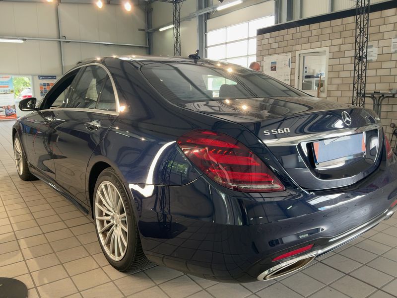 Mercedes-Benz S-Klasse S 560 4Matic AMG Line — zdjęcie 3