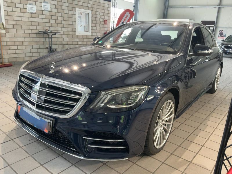Mercedes-Benz S-Klasse S 560 4Matic AMG Line — zdjęcie 2