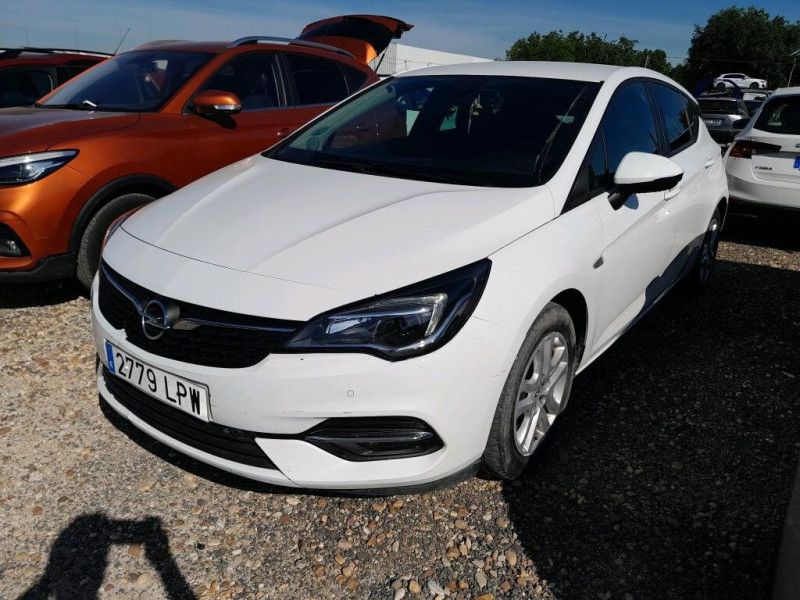 Opel Astra 2021