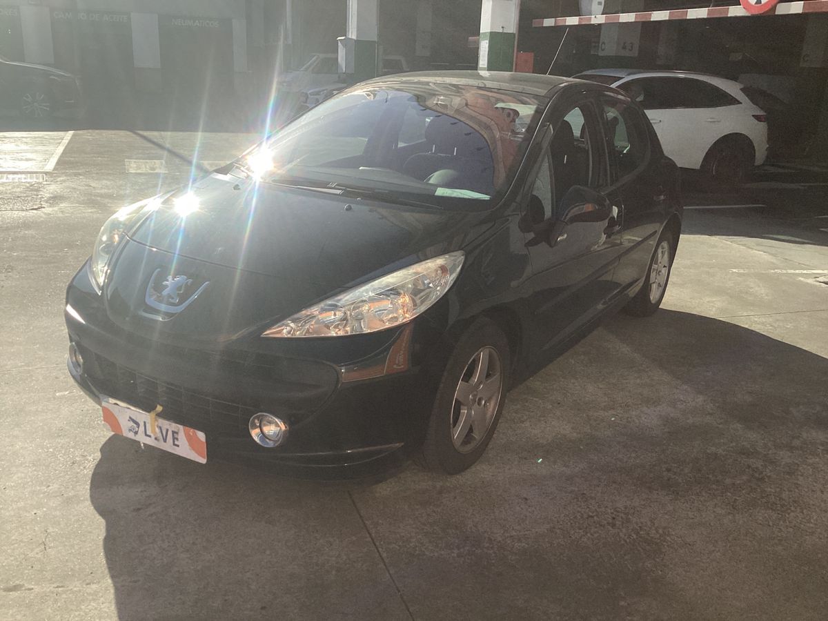 Peugeot 207 1.4 VTi Sport