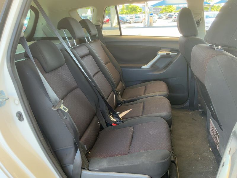 Toyota Verso 2.0 D-4D Advance 2011 – снимка 19