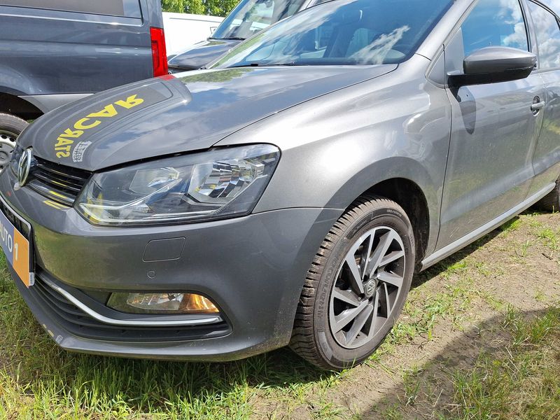 Volkswagen Polo 1.0 Sound — zdjęcie 2