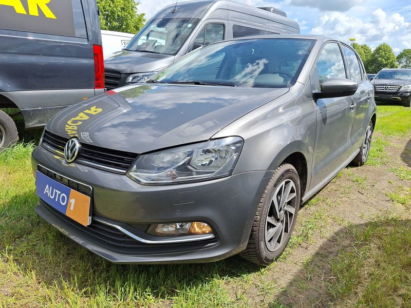 Volkswagen Polo 1.0 Sound — zdjęcie 1