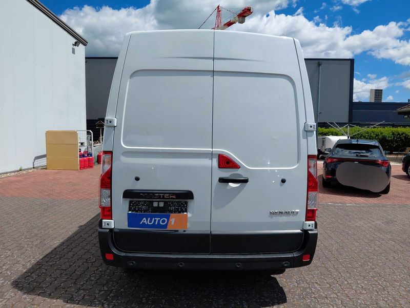 Renault Master 2.3 BLUE dCi L1H2 HKa 3,5t — zdjęcie 4