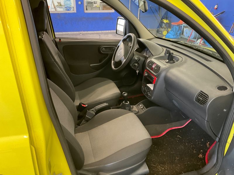 Opel Combo 1.6 Kasten — zdjęcie 3