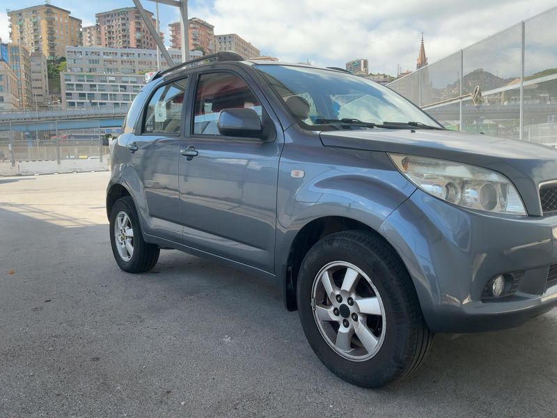 Daihatsu Terios 1.5 Top 4WD — zdjęcie 8