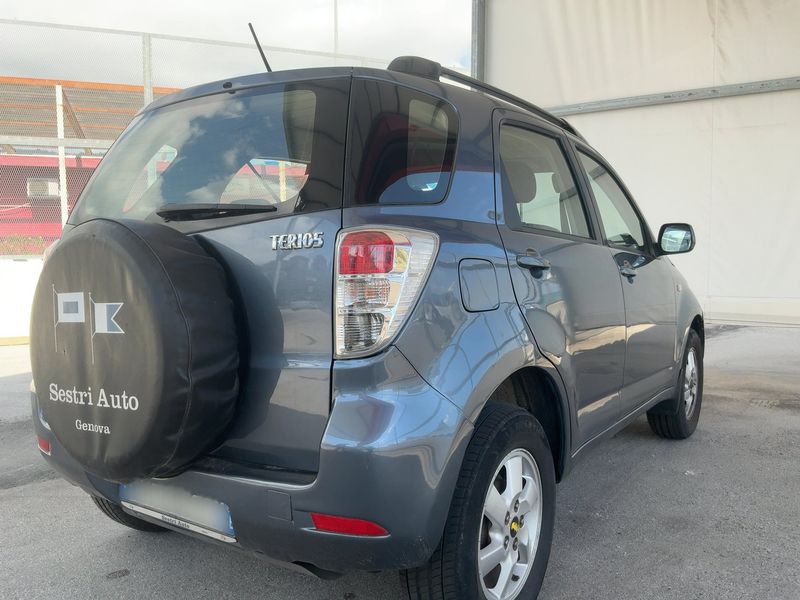 Daihatsu Terios 1.5 Top 4WD — zdjęcie 6