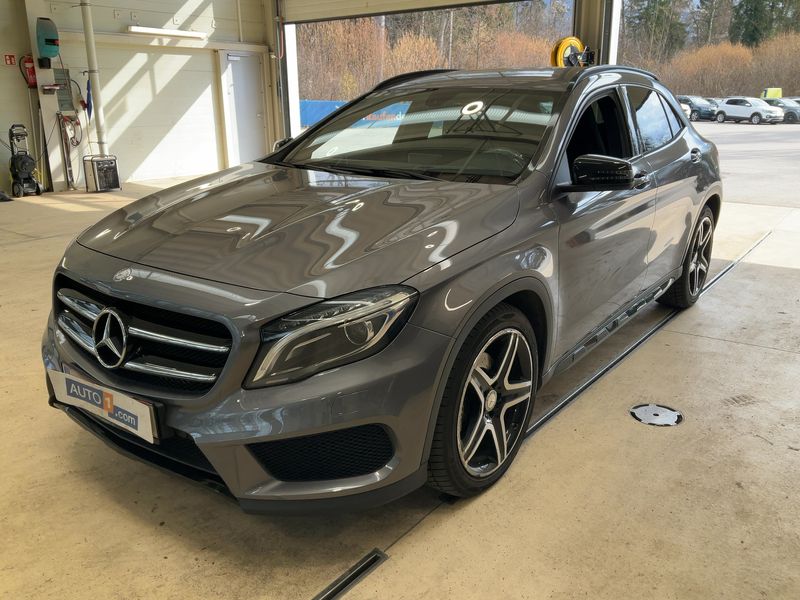Mercedes-Benz GLA-Klasse