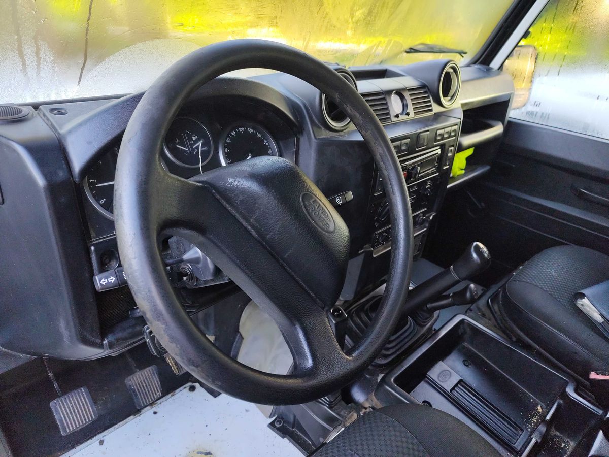 Land Rover 2013 — photo 34