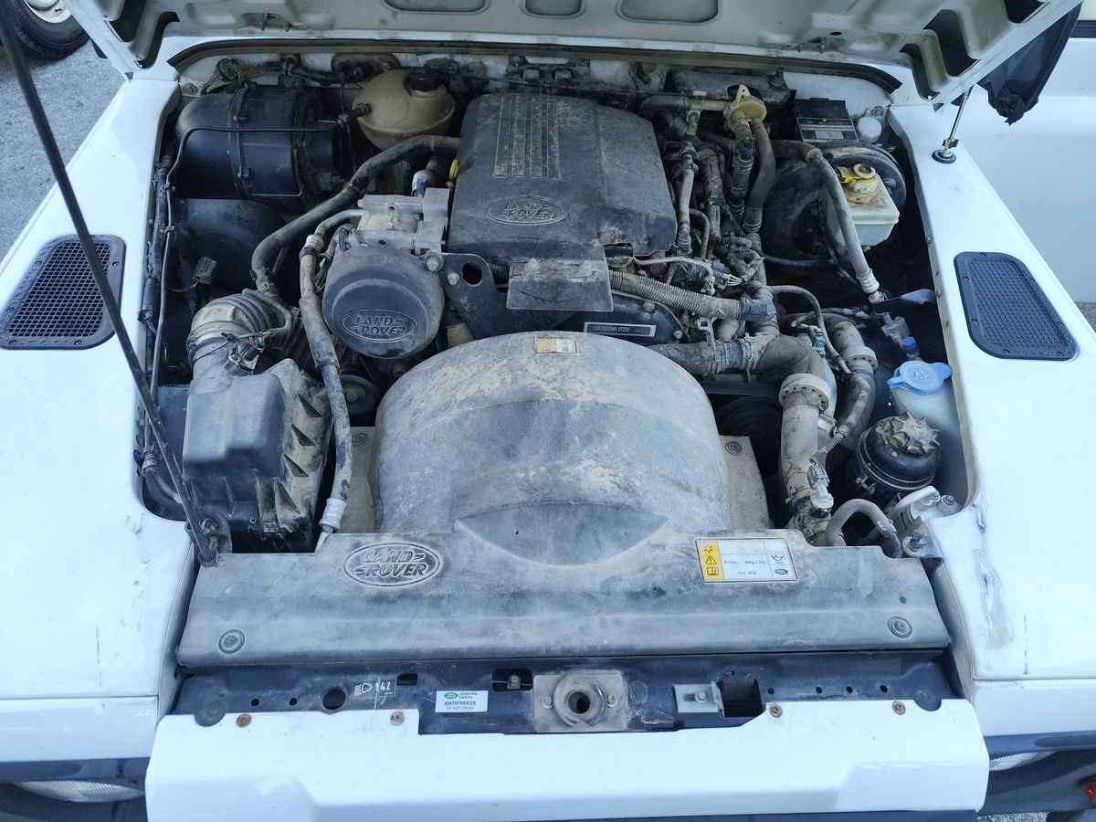 Land Rover 2013 — photo 9