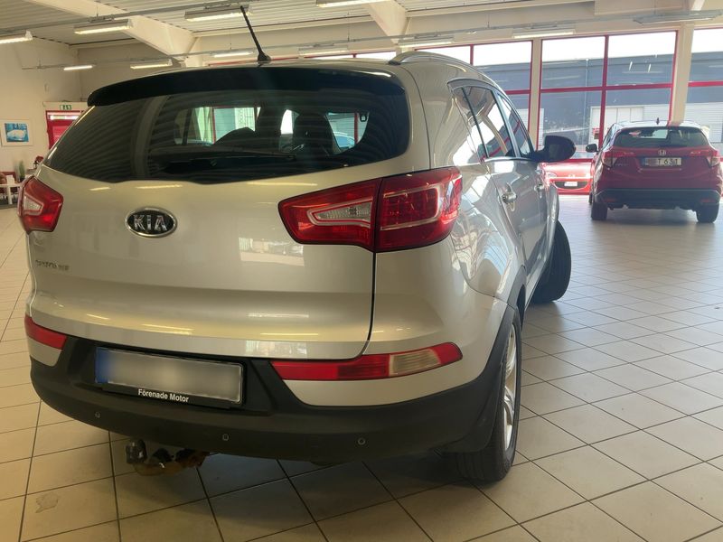 Kia Sportage 1.6 GDI Attract 2WD 2012 – снимка 8