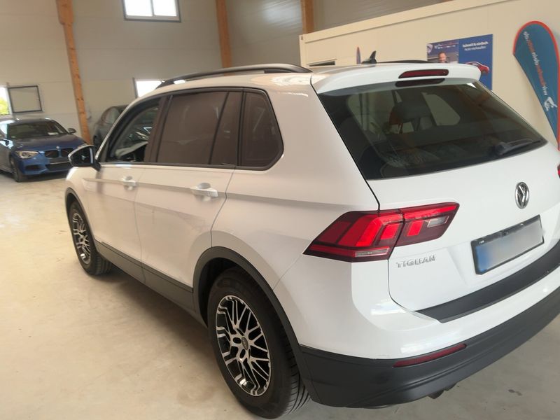 Volkswagen Tiguan 2.0 TDI Trendline BlueMotion Tech 2017 – снимка 6