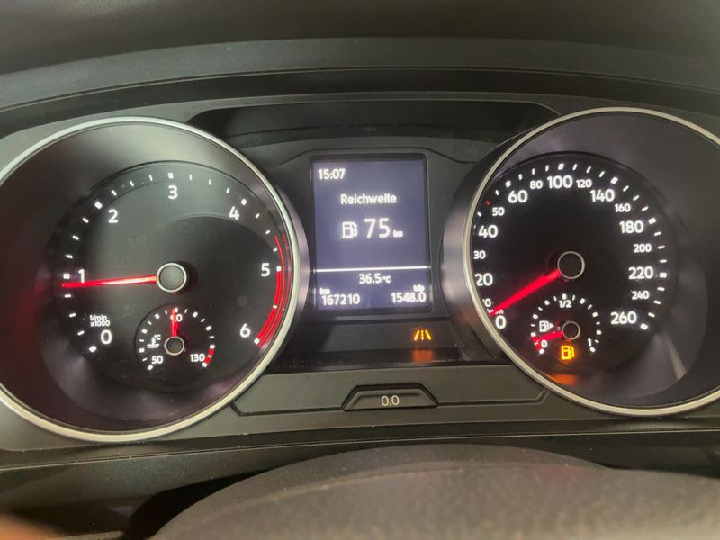 Volkswagen Tiguan 2.0 TDI Trendline BlueMotion Tech 2017 – снимка 19