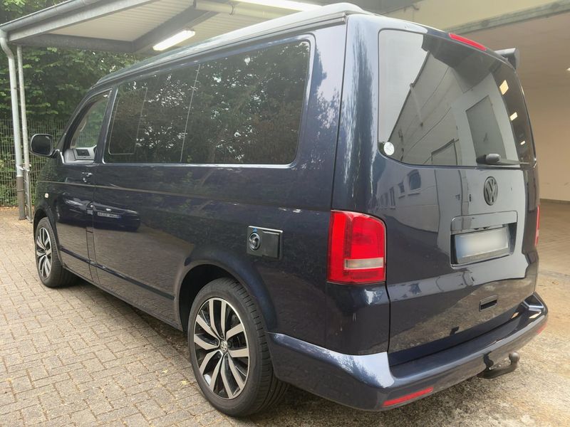 Volkswagen T5 California 2.0 TDI Comfortline Aufstelldach 4Motion — zdjęcie 3