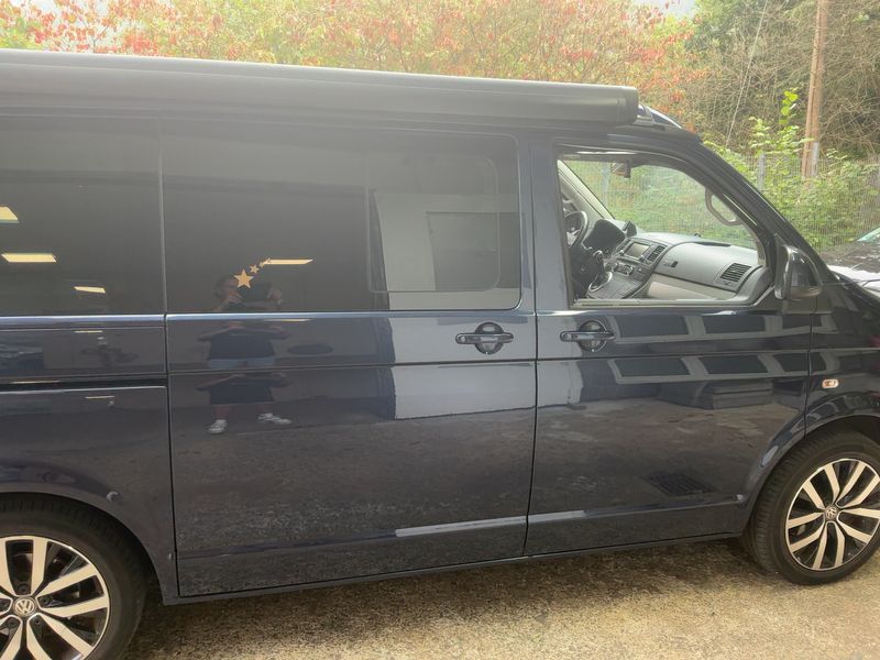 Volkswagen T5 California 2.0 TDI Comfortline Aufstelldach 4Motion — zdjęcie 7