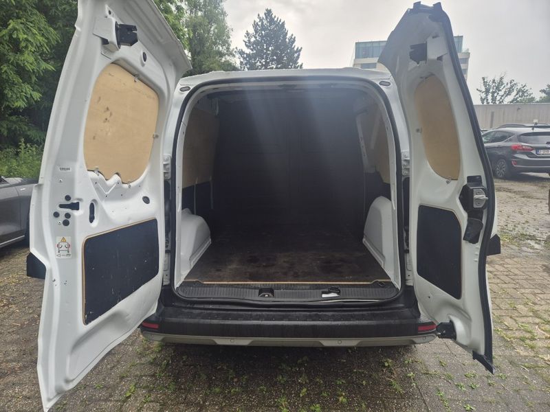 Nissan Townstar 1.3 DIG-T L1 2,0t Acenta — zdjęcie 9