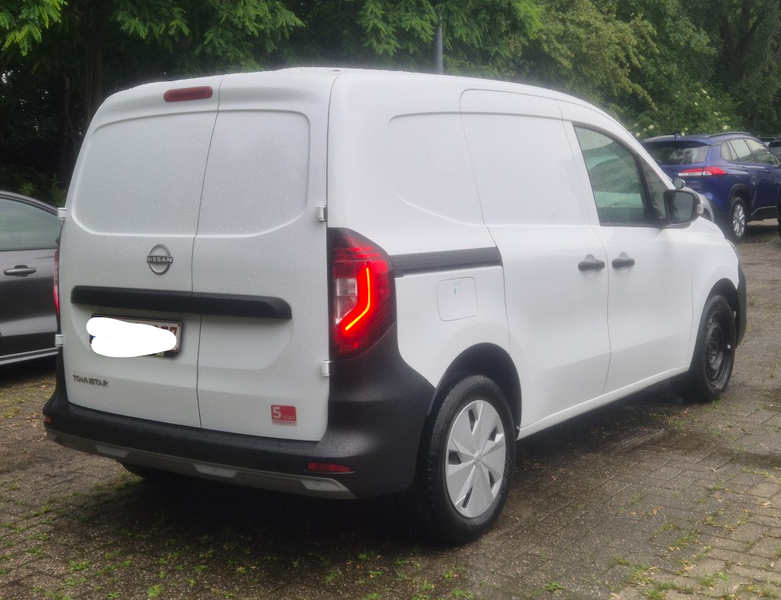 Nissan Townstar 1.3 DIG-T L1 2,0t Acenta — zdjęcie 4