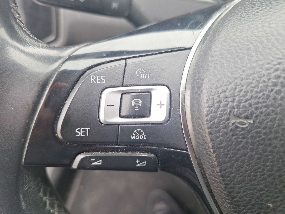 Volkswagen Golf 2017 — photo 31