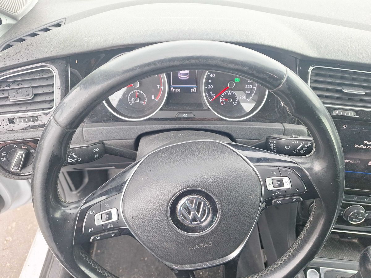 Volkswagen Golf 2017 — photo 89
