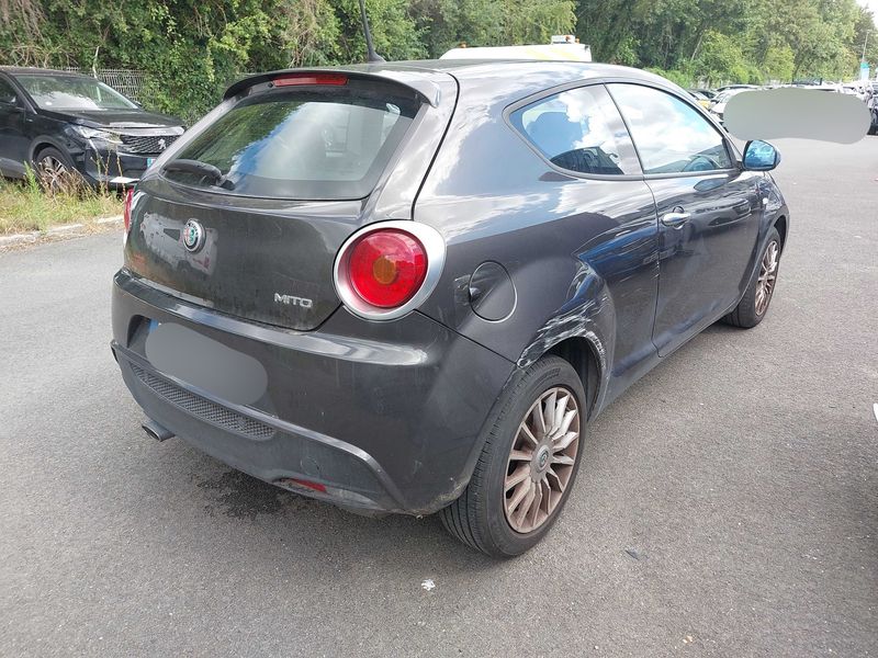 Alfa Romeo MiTo 1.4 Junior — zdjęcie 5