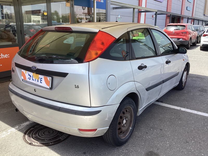 Ford Focus 1.6 Trend — zdjęcie 2