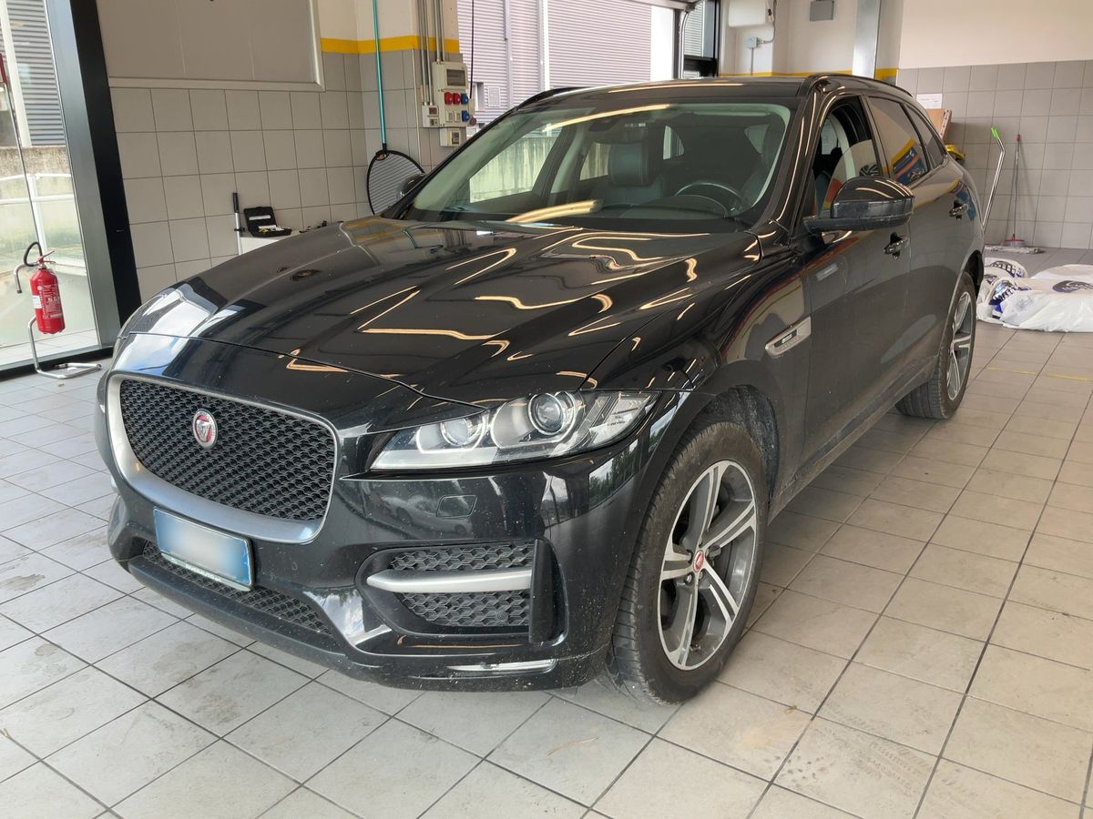 Jaguar F-Pace 2019