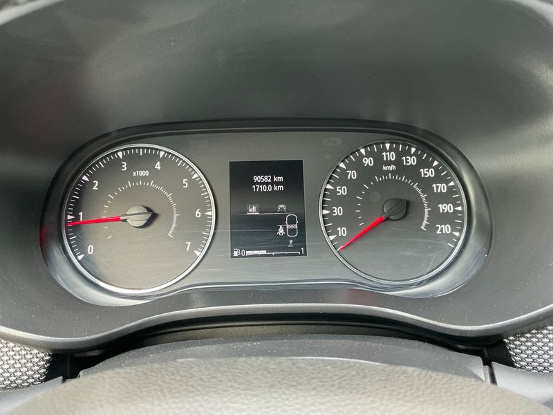 Dacia Jogger 1.0 TCe LPG Extreme+ — zdjęcie 13