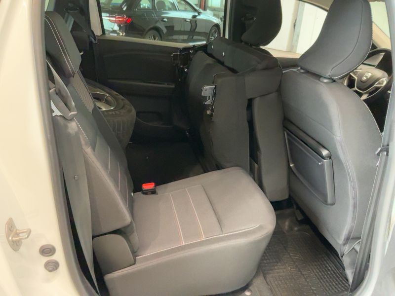 Dacia Jogger 1.0 TCe LPG Extreme+ — zdjęcie 14