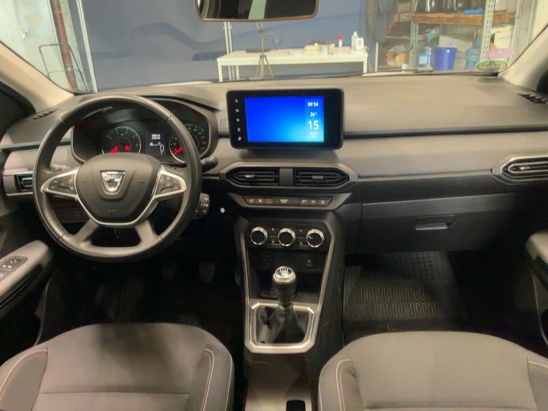 Dacia Jogger 1.0 TCe LPG Extreme+ — zdjęcie 12