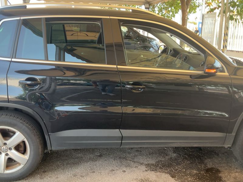 Volkswagen Tiguan 2.0 TDI Sport — zdjęcie 7