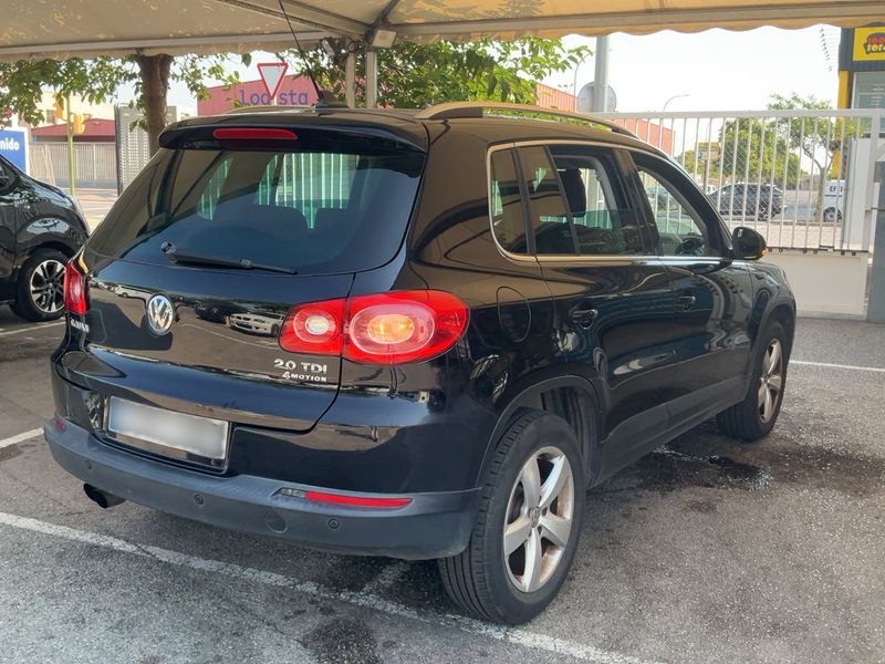 Volkswagen Tiguan 2.0 TDI Sport — zdjęcie 6