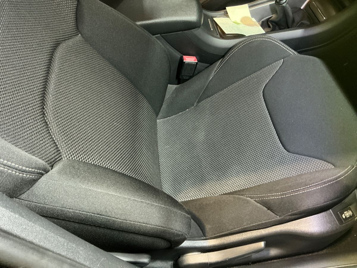 Citroen C5 2015 — photo 39