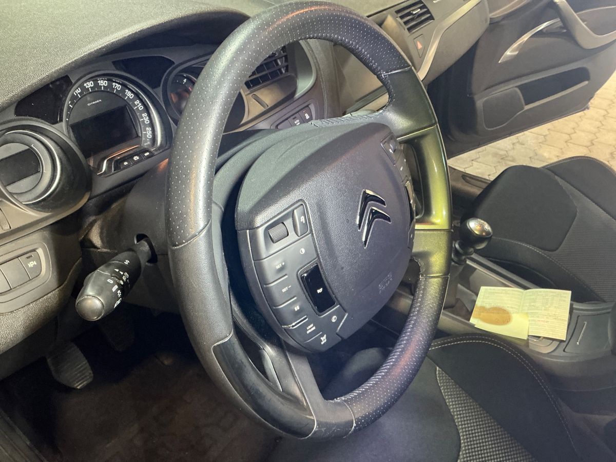 Citroen C5 2015 — photo 44