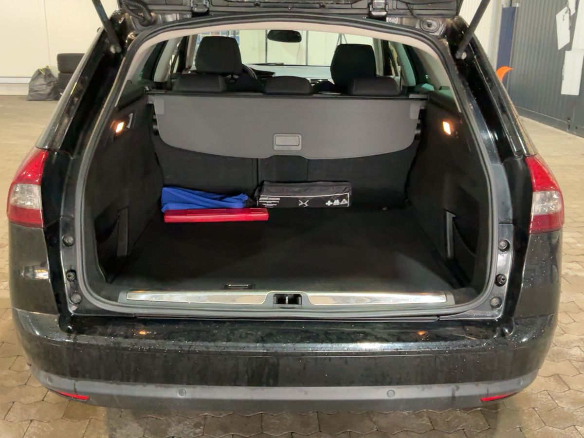 Citroen C5 2015 — photo 16