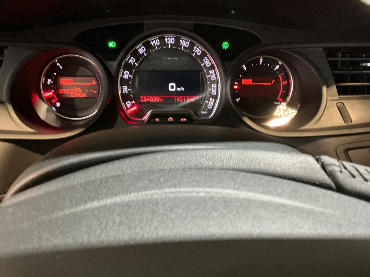 Citroen C5 2015 — photo 19