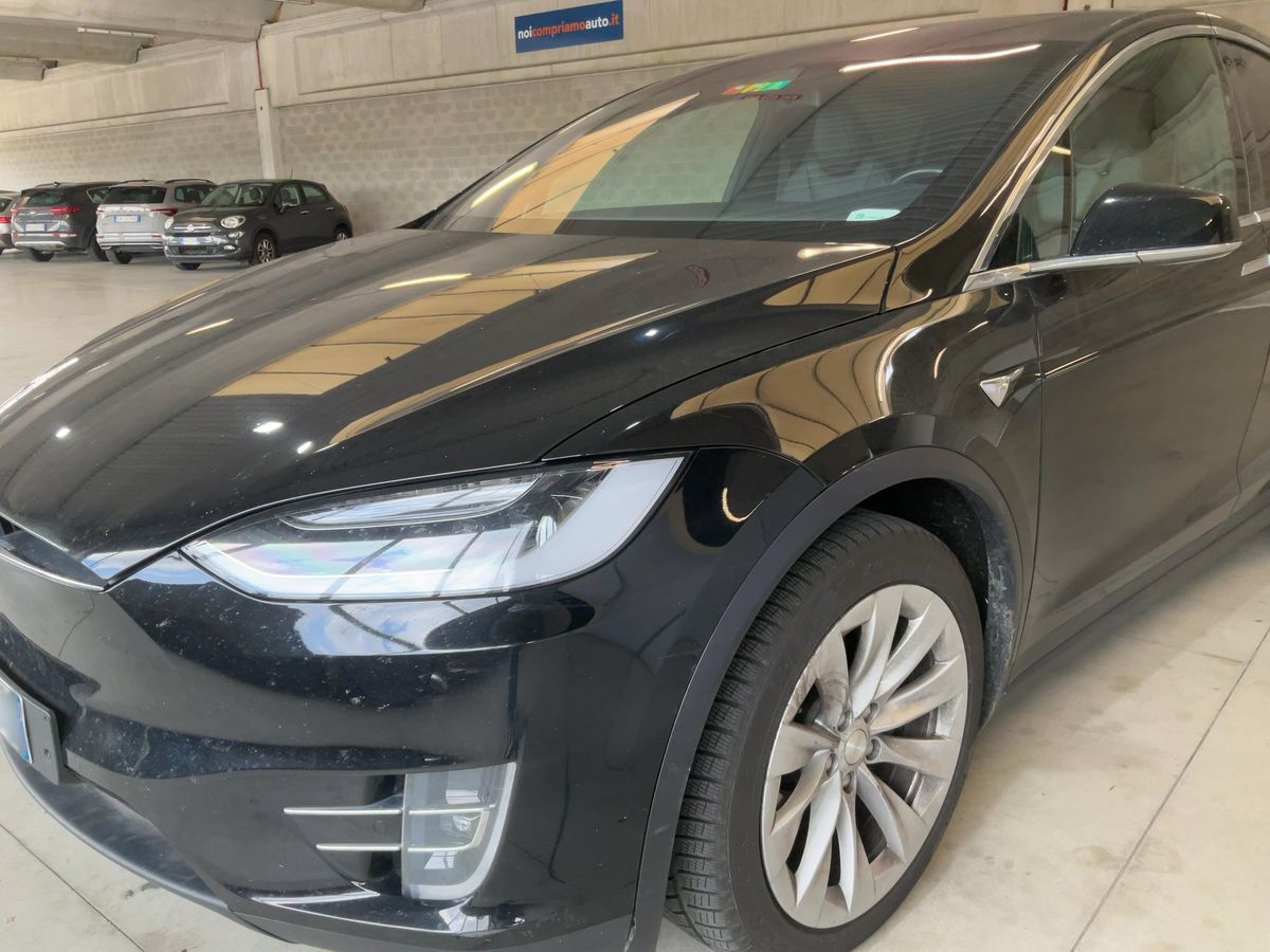 Tesla Model d'occasion