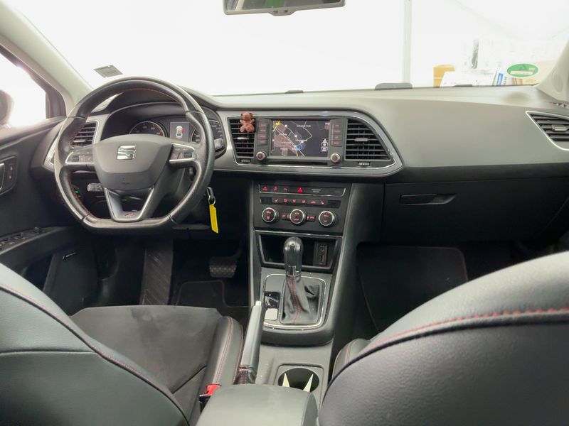 Seat Leon 1.4 TSI ACT FR 2015 – снимка 18