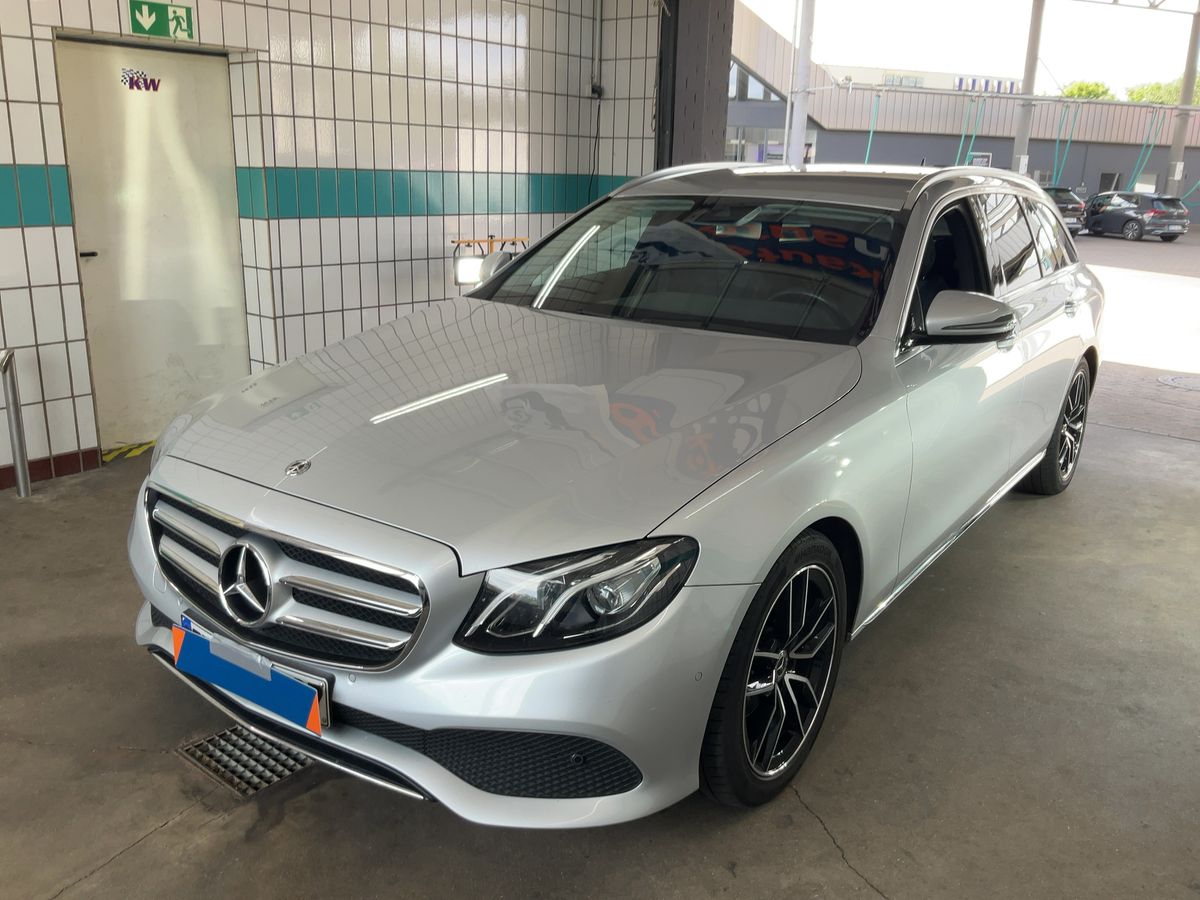 Mercedes-Benz E-Klasse E 220 d Avantgarde