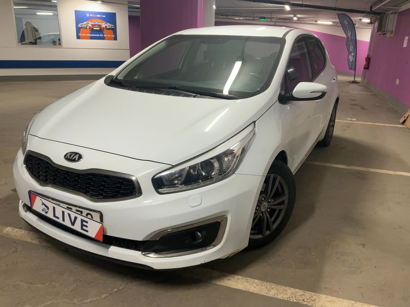 cee'd 1.6 CRDi Active