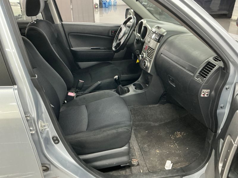 Daihatsu Terios 1.5 Hiro 4WD — zdjęcie 3