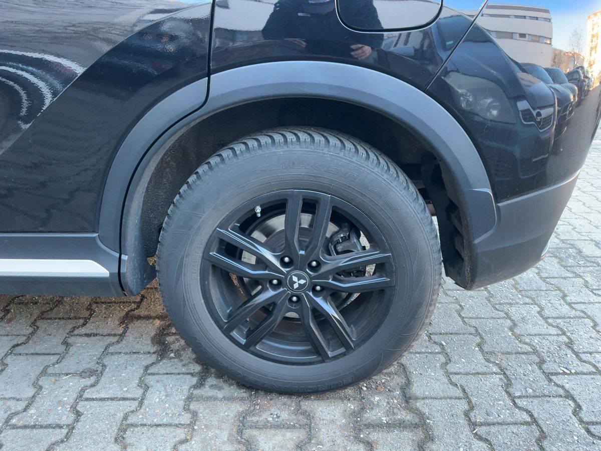 Mitsubishi Eclipse 2019 — photo 6