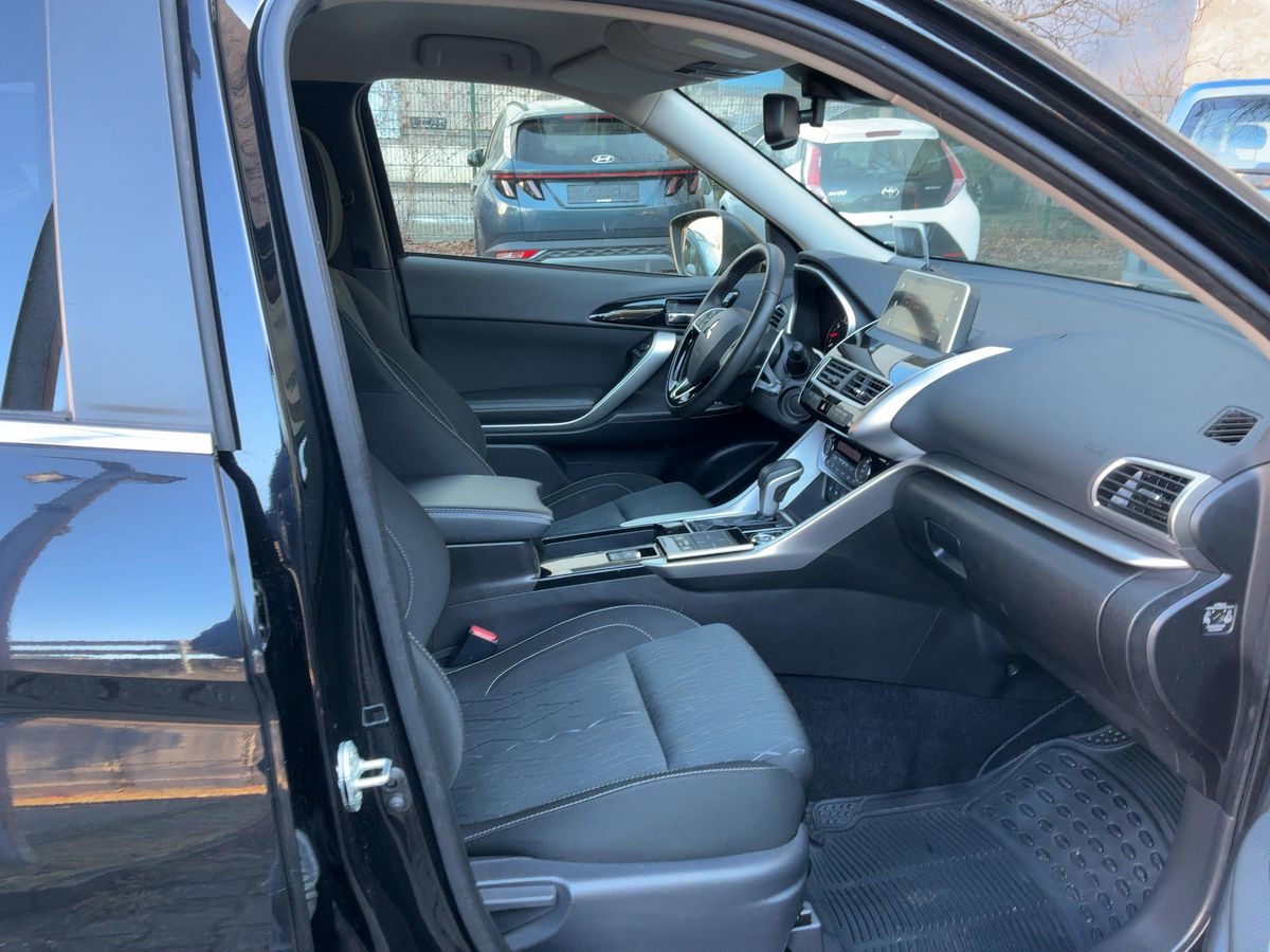 Mitsubishi Eclipse 2019 — photo 17