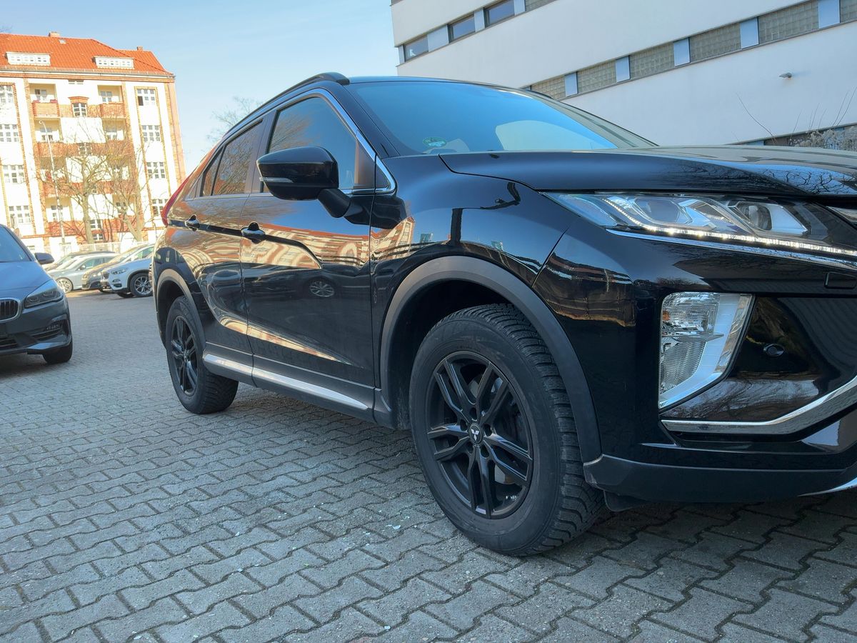 Mitsubishi Eclipse 2019 — photo 13